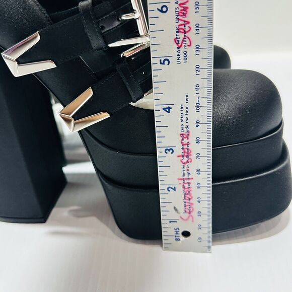Versace Aevitas Satin Mary Jane Buckle Platform Black Pump 38.5/ 8.5 NWB $1,575 - Picture 11 of 15